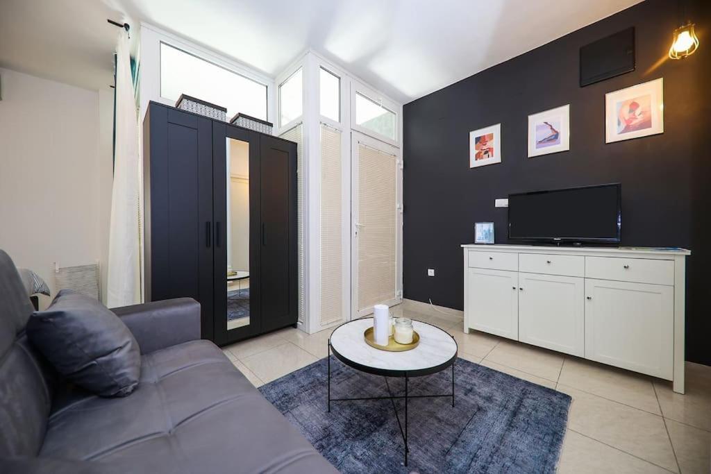 “Minipalais” Apartment In The Heart Of زادار المظهر الخارجي الصورة