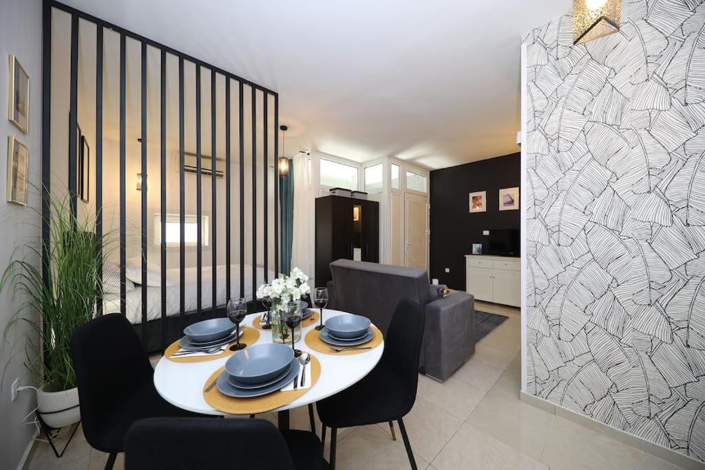 “Minipalais” Apartment In The Heart Of زادار المظهر الخارجي الصورة